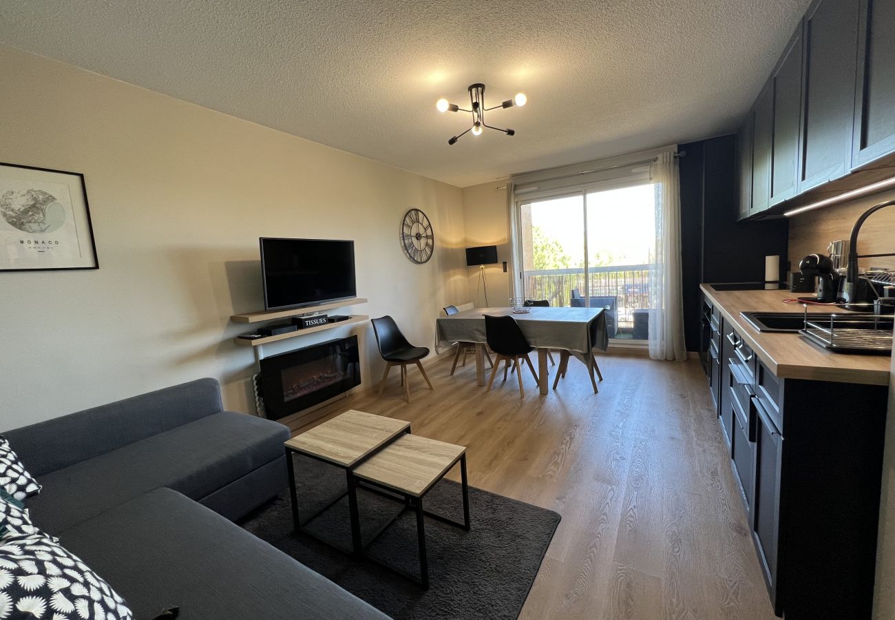 Apartment in Toulouse - Le Zénith : Agréable T3 tout équipé proche Zénith