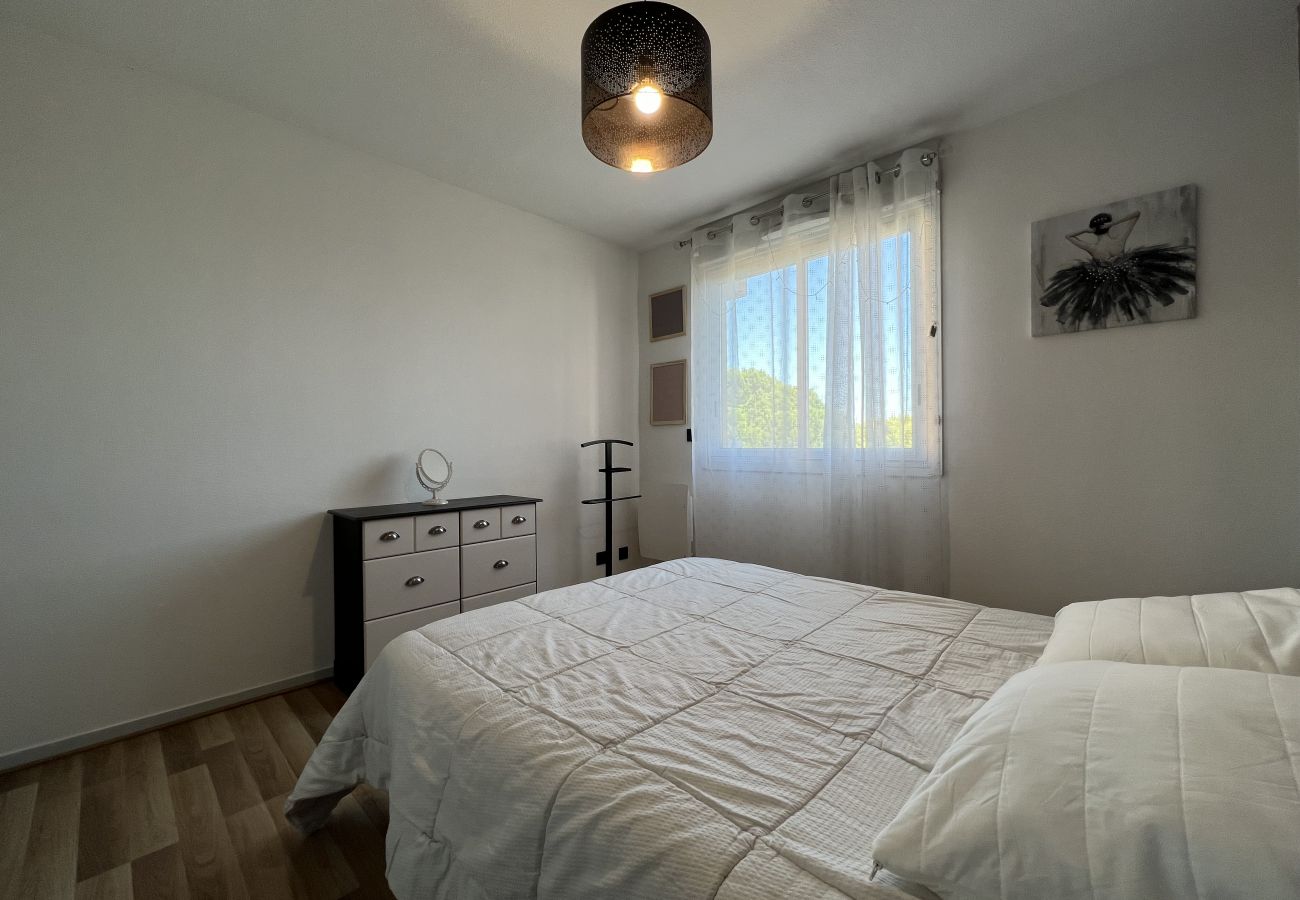 Apartment in Toulouse - Le Zénith : Agréable T3 tout équipé proche Zénith