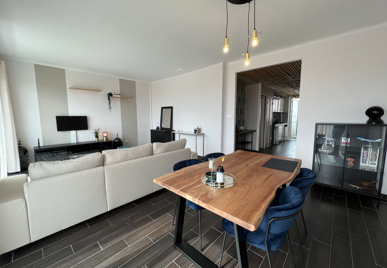 Apartment in Toulouse - Le Pyrénéen : T2 proche Gare avec vue incroyable