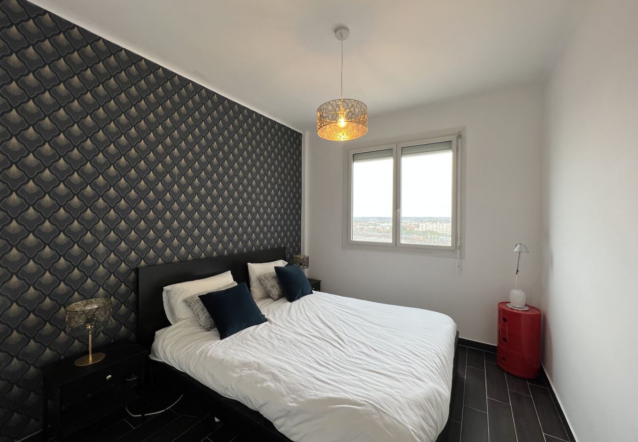 Apartment in Toulouse - Le Pyrénéen : T2 avec incroyable vue
