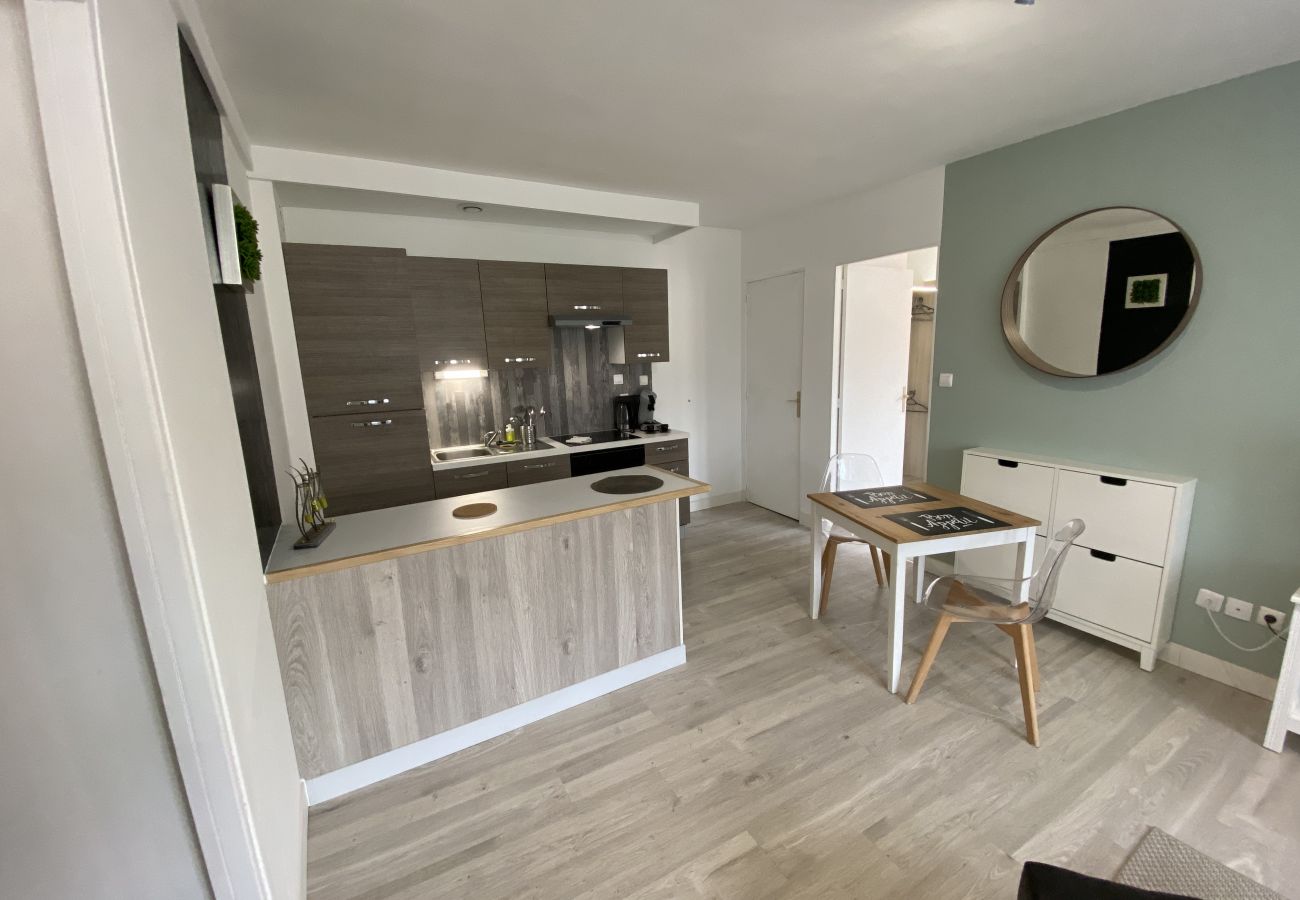 Apartment in Toulouse - Le Desbals : T2 agréable près du métro