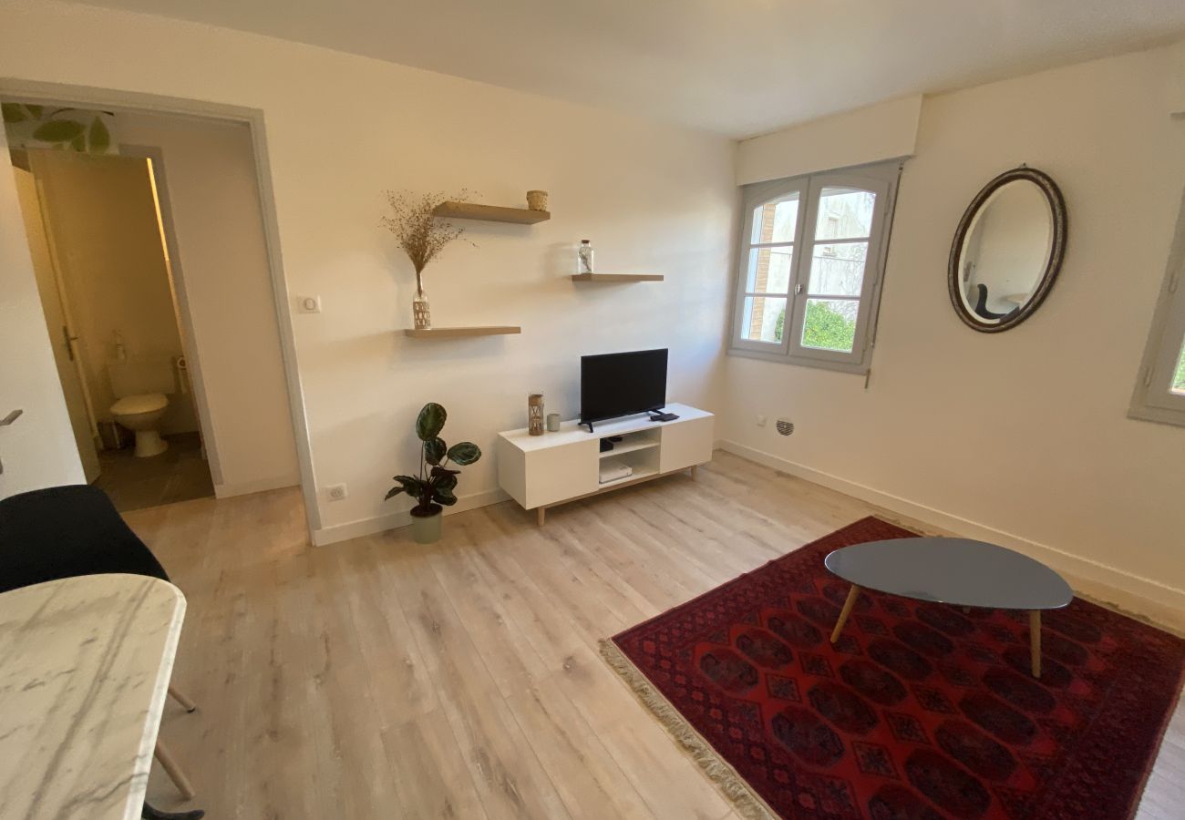 Apartment in Toulouse - Le Légionnaire : T2 idéal près du Canal