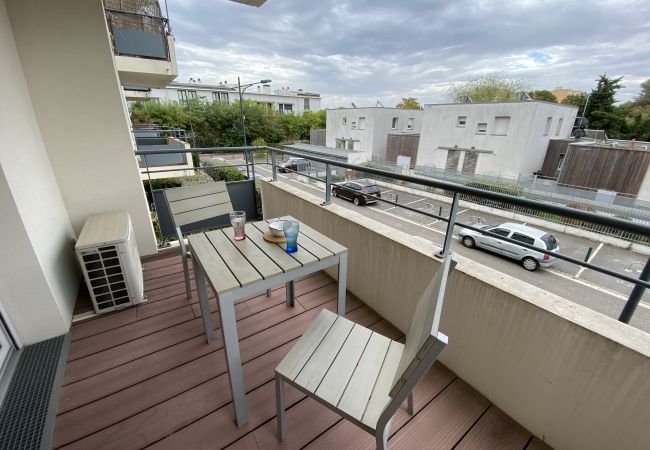 Apartment in Toulouse - Skywalker - 2/4p - Parking / Calme & Confortable