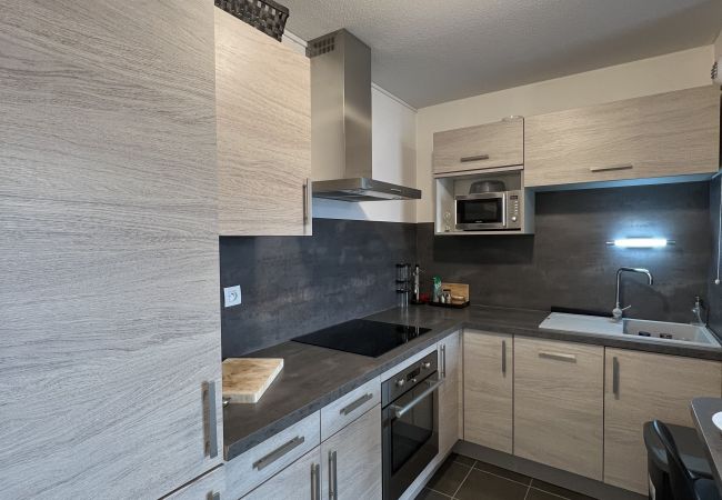 Apartment in Toulouse - Skywalker - 2/4p - Parking / Calme & Confortable Apartment in Toulouse - Skywalker - 2/4p - Parking / Calme & Confortable