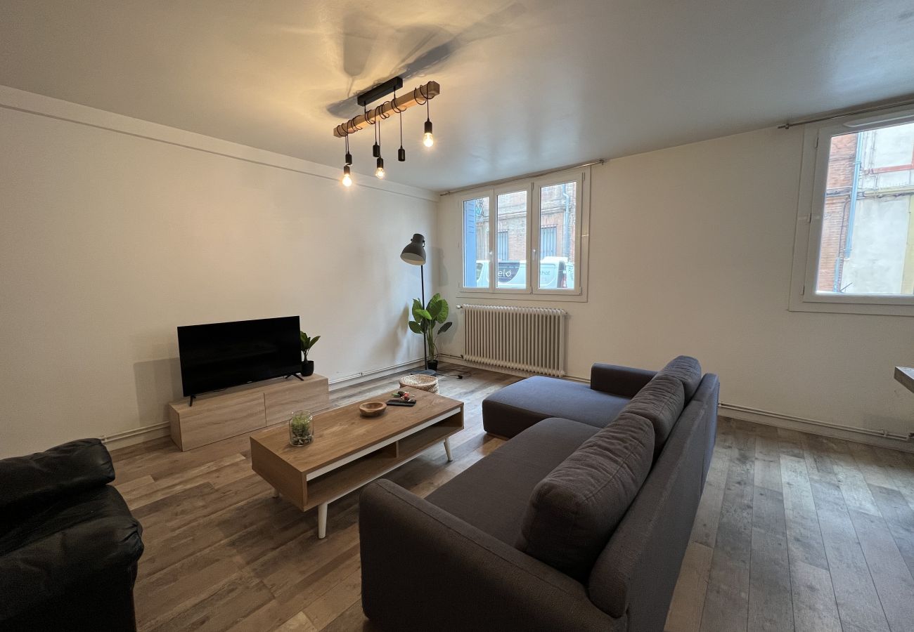 Apartment in Toulouse - Le Saint-Louis : T4 a deux pas de la Gare
