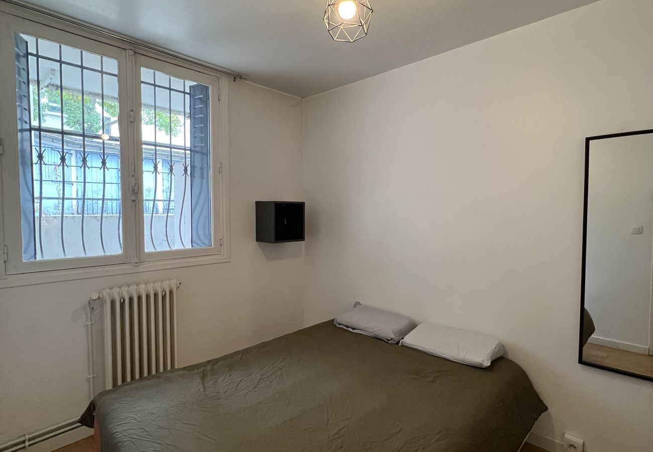 Apartment in Toulouse - Le Saint-Louis : T4 a deux pas de la Gare