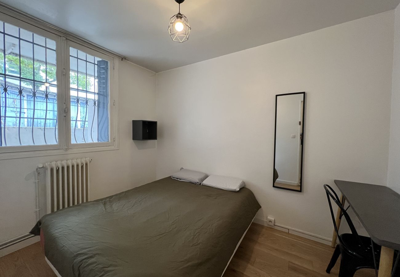 Apartment in Toulouse - Le Saint-Louis : T4 a deux pas de la Gare