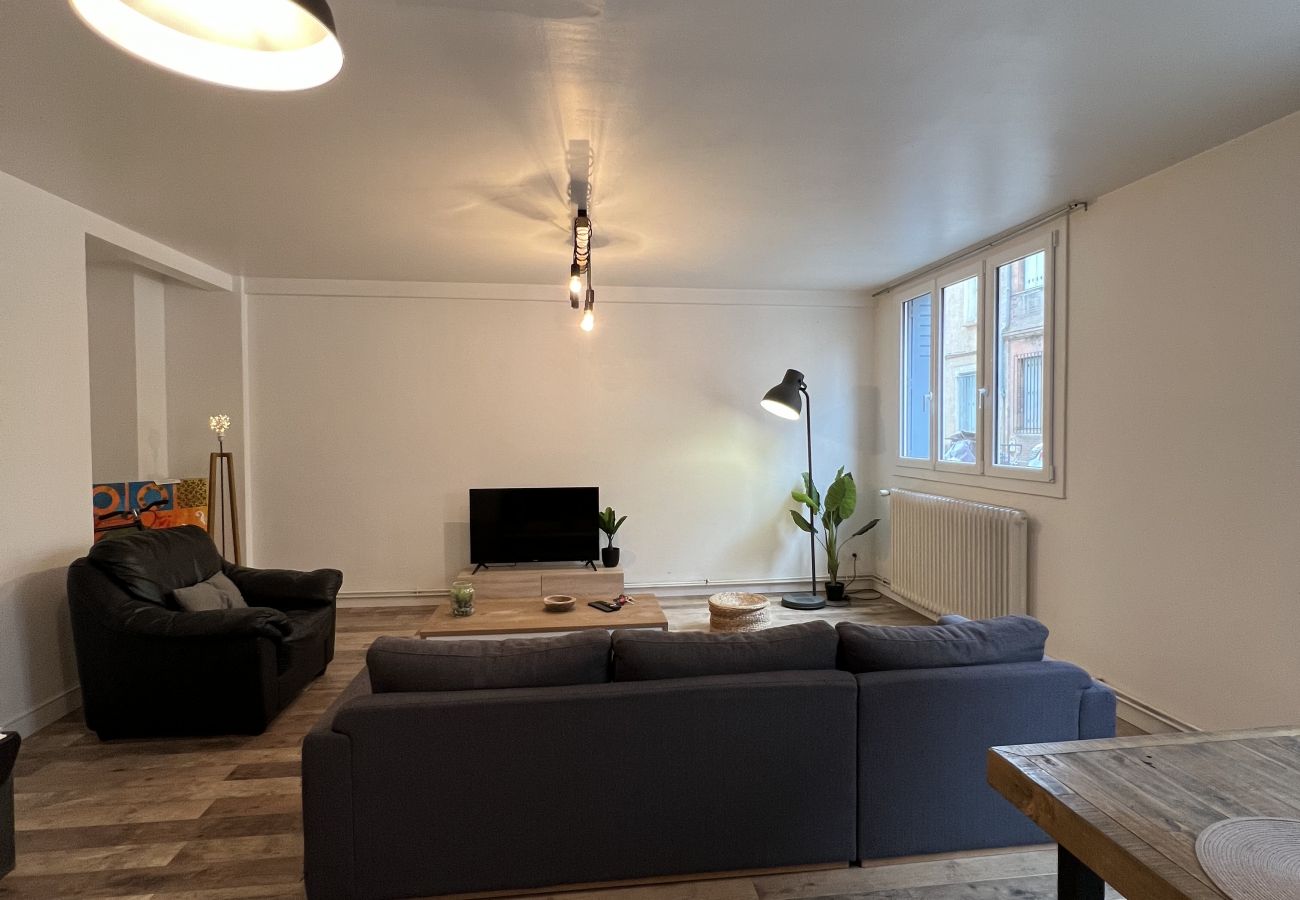 Apartment in Toulouse - Le Saint-Louis : T4 a deux pas de la Gare