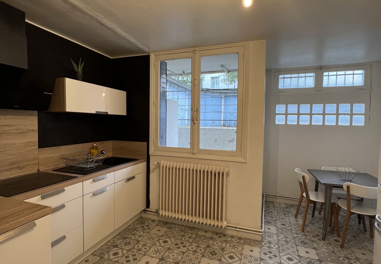 Apartment in Toulouse - Le Saint-Louis : T4 a deux pas de la Gare