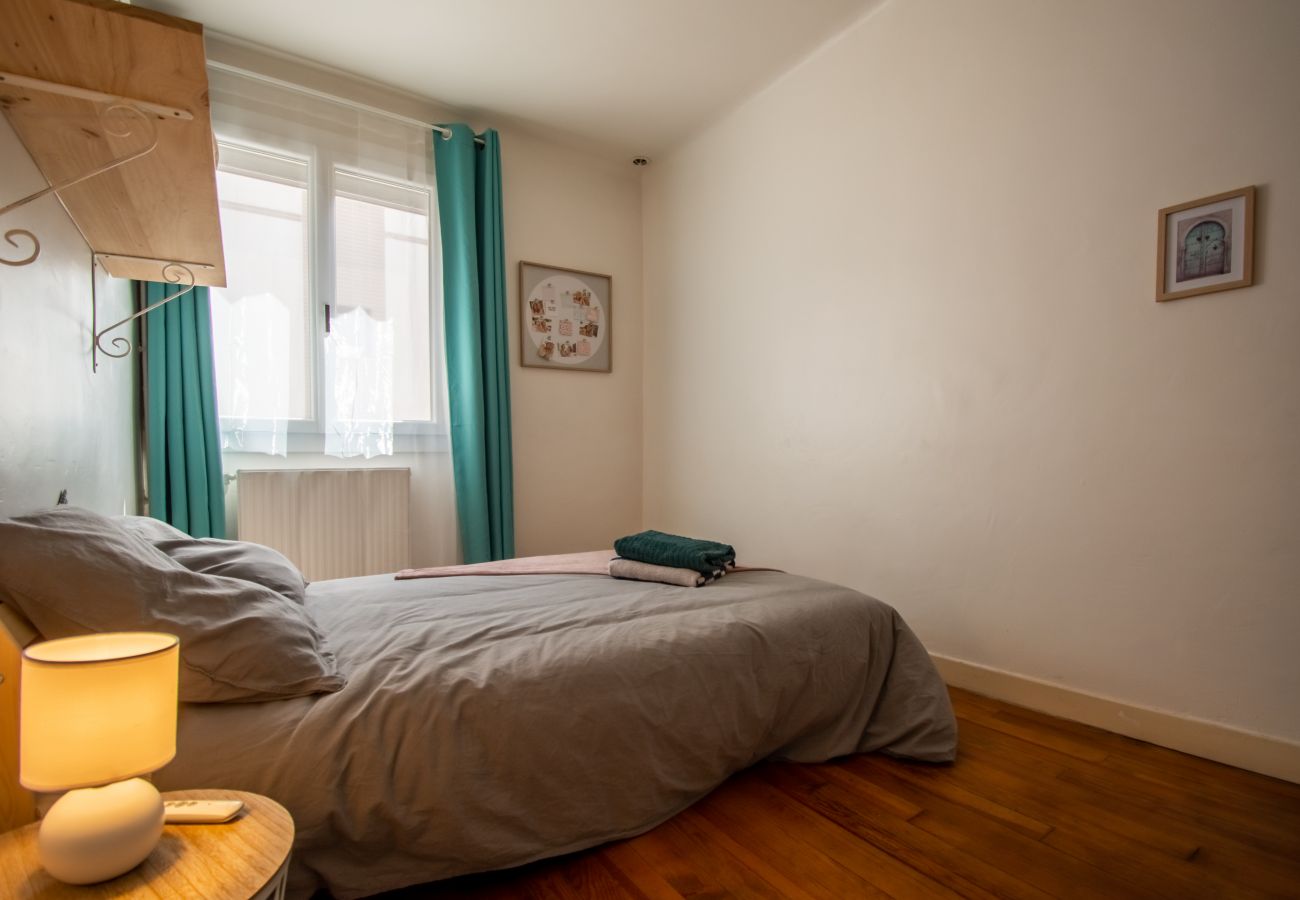 Apartment in Toulouse - Le Cocon: bel appt 2p - proche Gare & centre ville