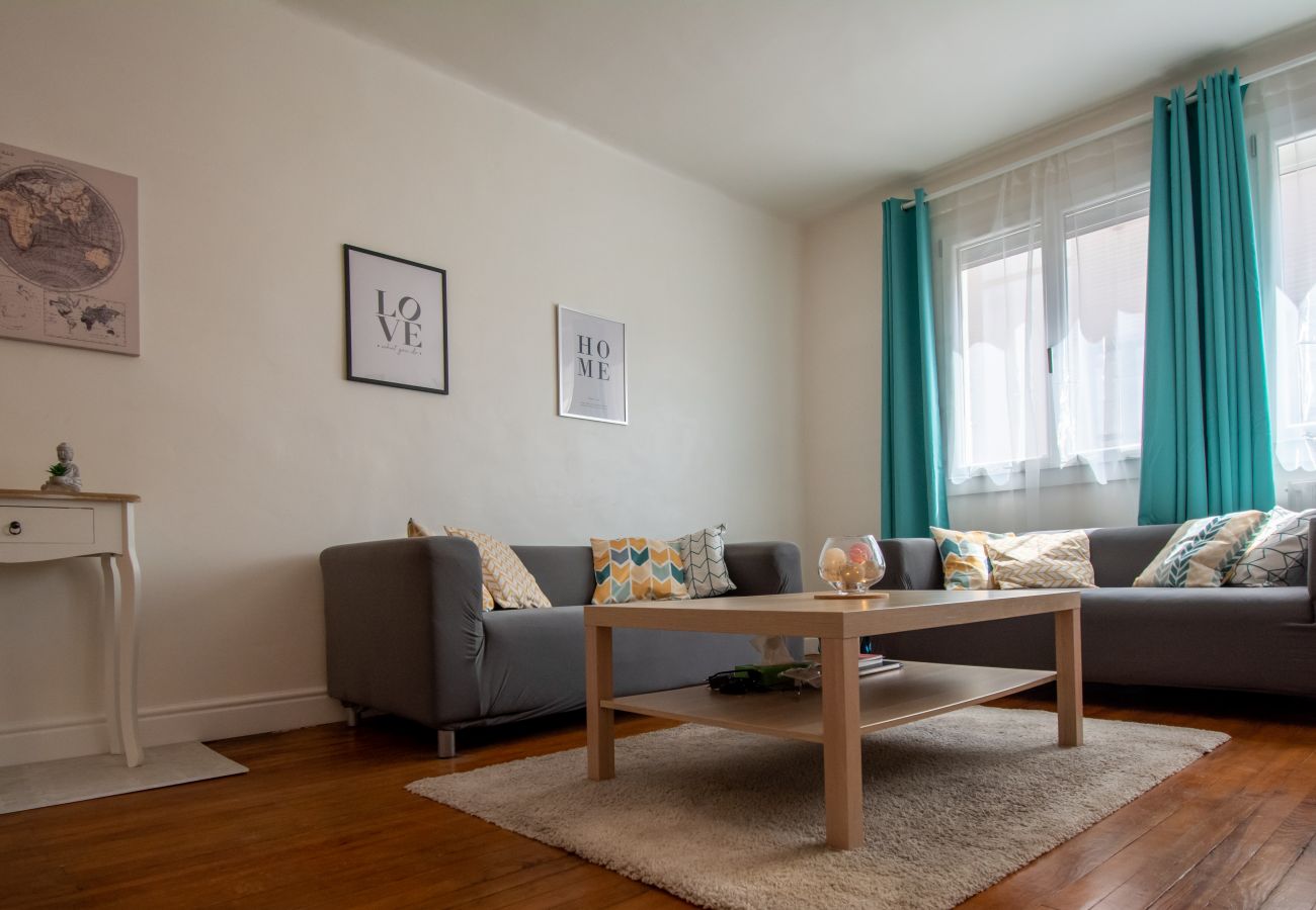 Apartment in Toulouse - Le Cocon: bel appt 2p - proche Gare & centre ville