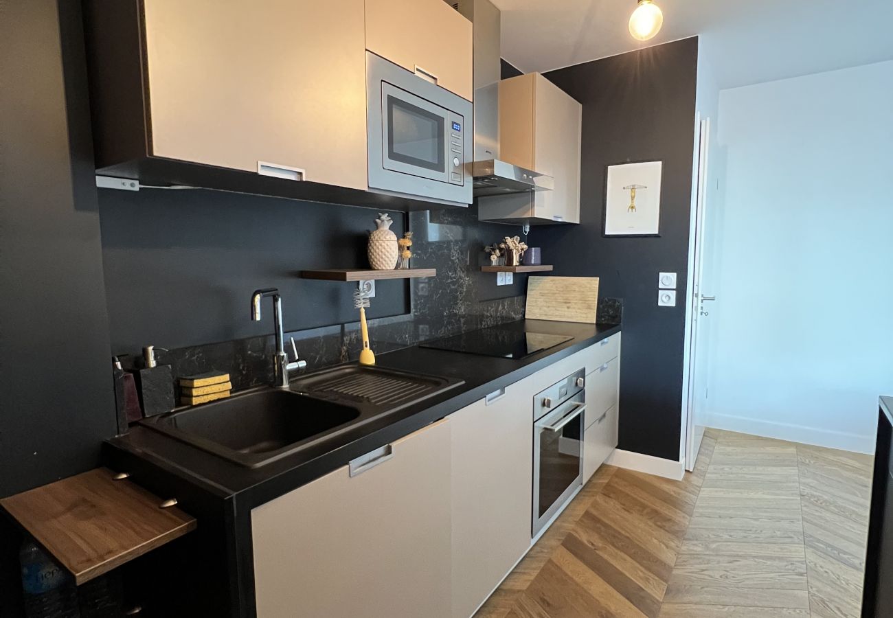 Apartment in Toulouse - Le Jardin : Superbe appt 4p - parking & balcon
