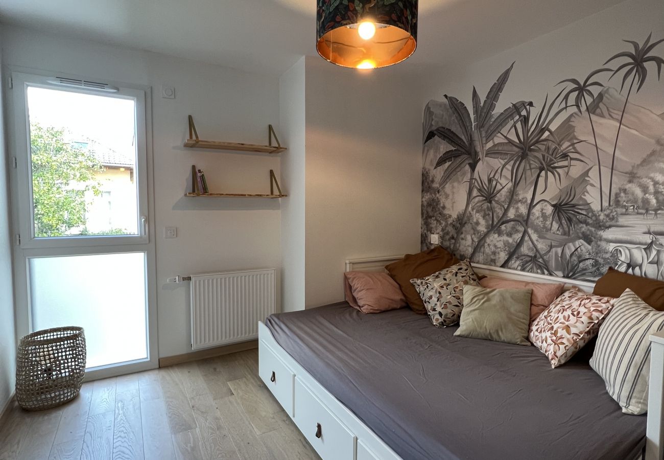 Apartment in Toulouse - Le Jardin : Superbe appt 4p - parking & balcon
