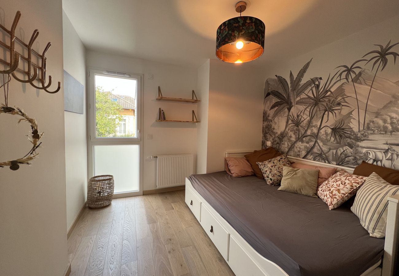 Apartment in Toulouse - Le Jardin : Superbe appt 4p - parking & balcon