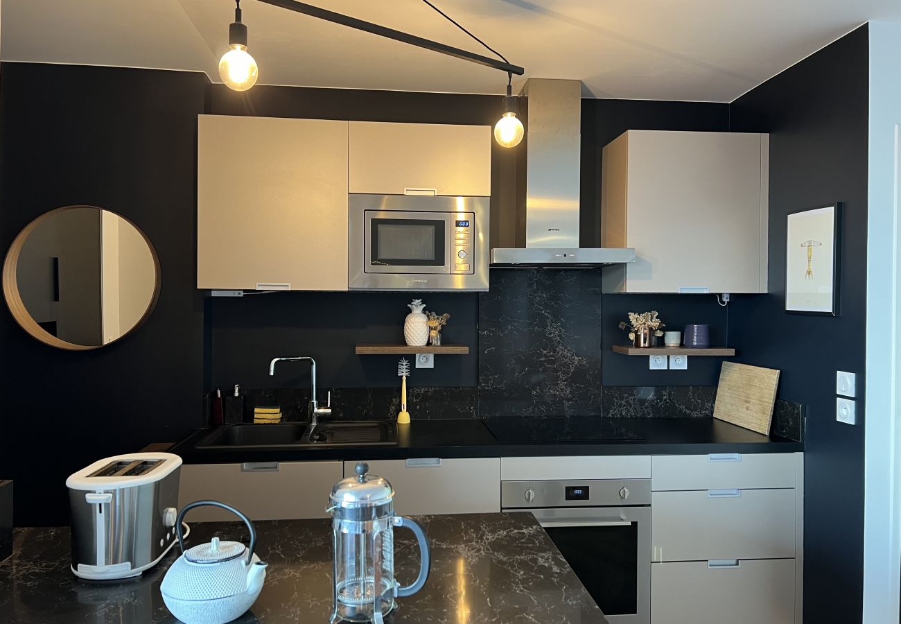 Apartment in Toulouse - Le Jardin : Superbe appt 4p - parking & balcon