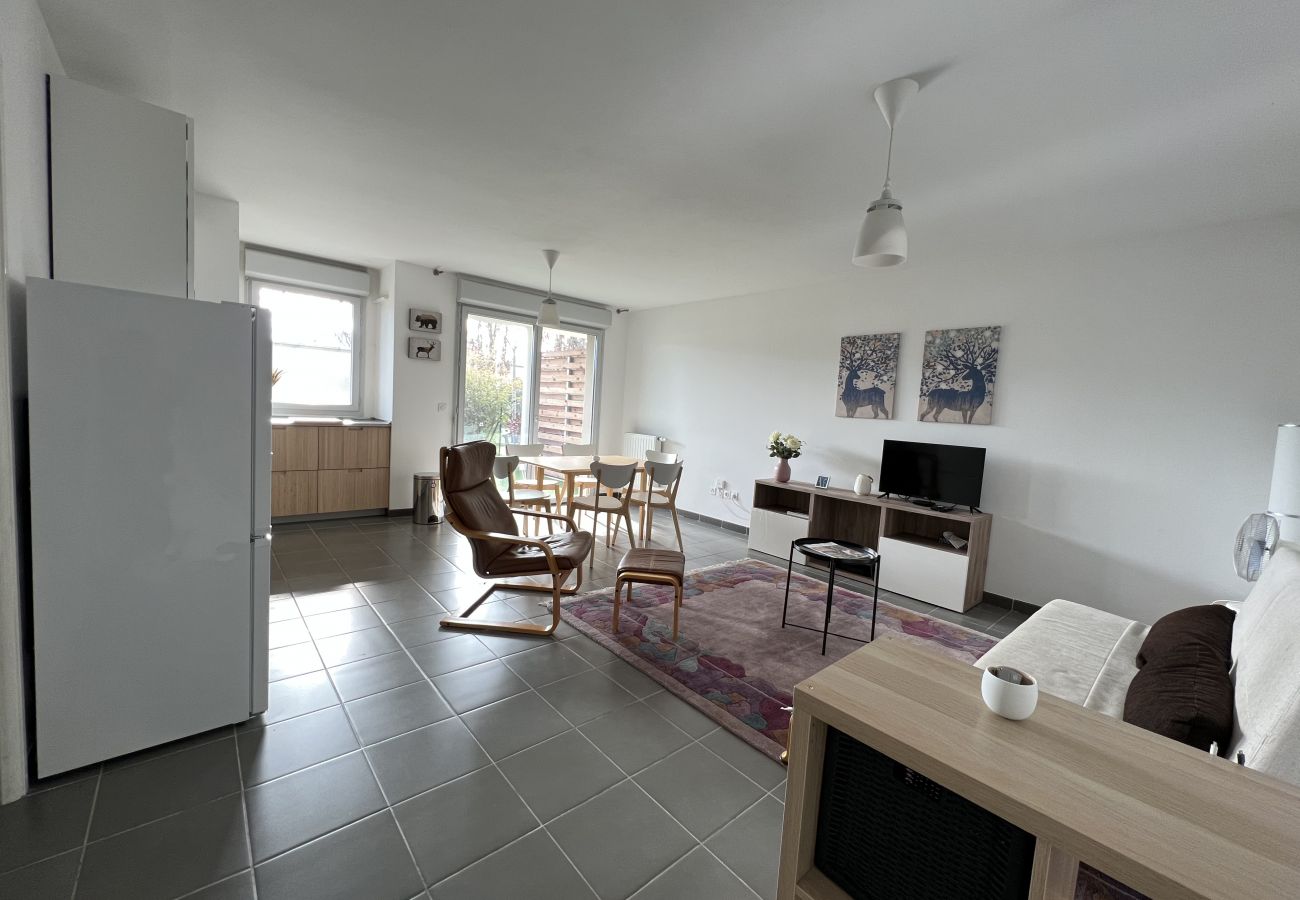 Apartment in Blagnac - Le Quinze Sols : apt 5p - proche Aéroport & Airbus