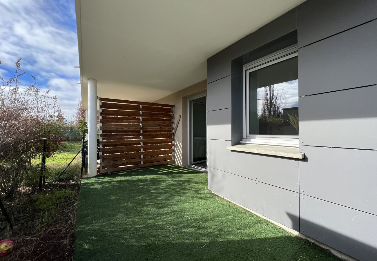 Apartment in Blagnac - Le Quinze Sols : apt 5p - proche Aéroport & Airbus