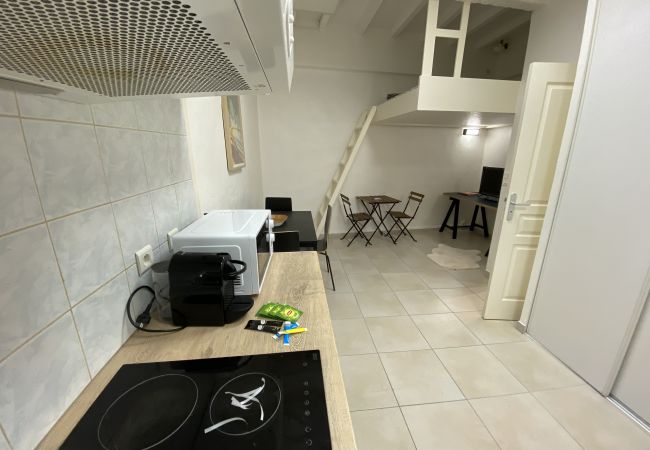 Apartment in Toulouse - La Caverne : Studio au Capitole 