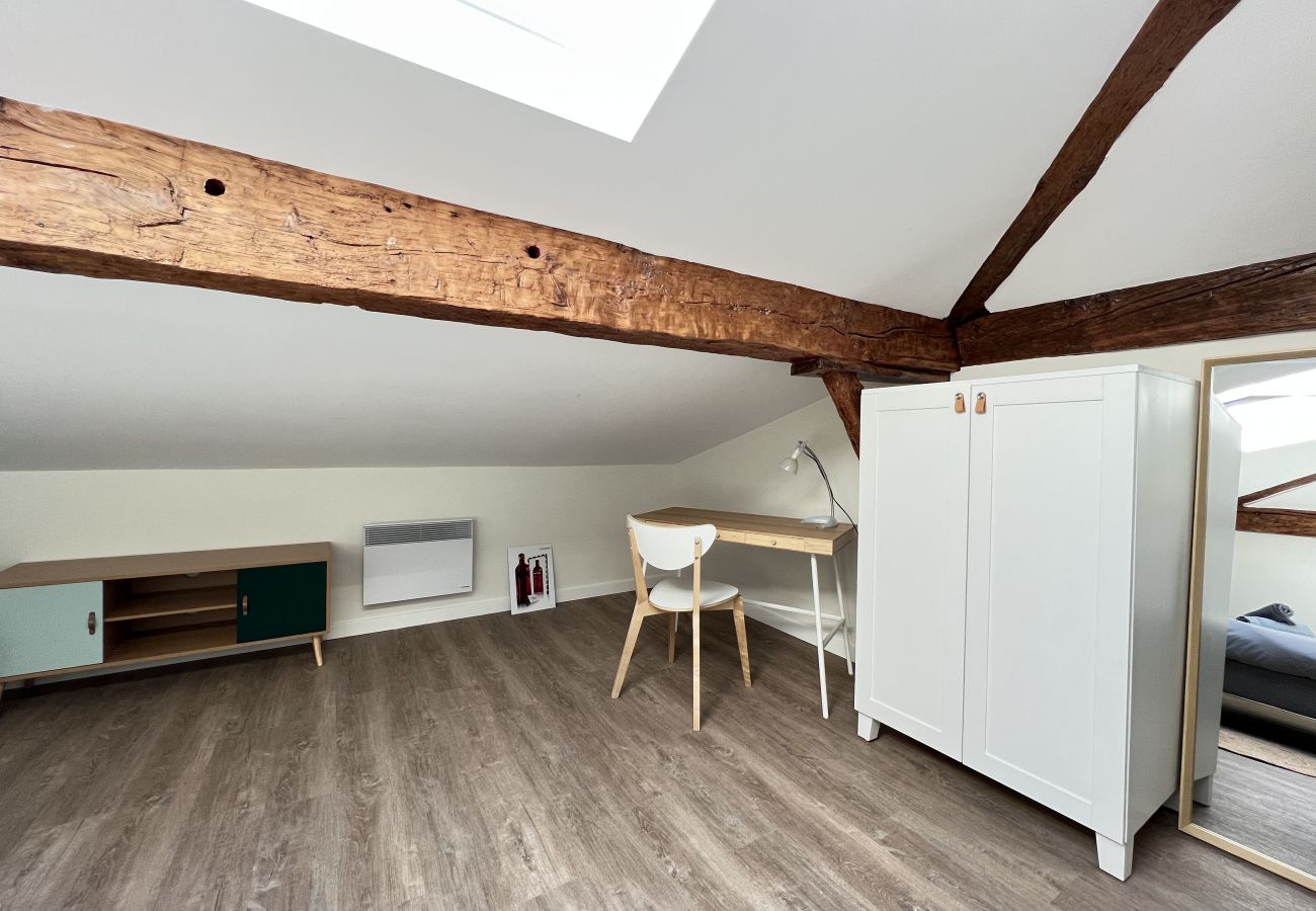 Apartment in Toulouse - Le Columbus - 2p - Métro/Centre