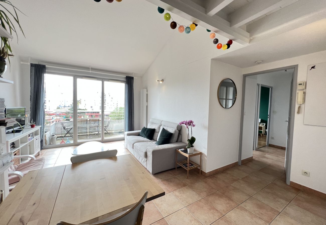 Apartment in Toulouse - Le Guilleret - T3 proche metro