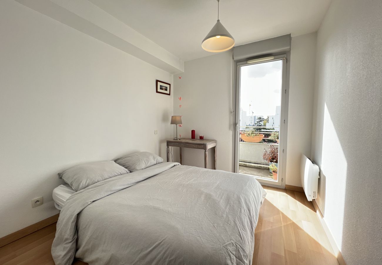 Apartment in Toulouse - Le Guilleret - T3 proche metro