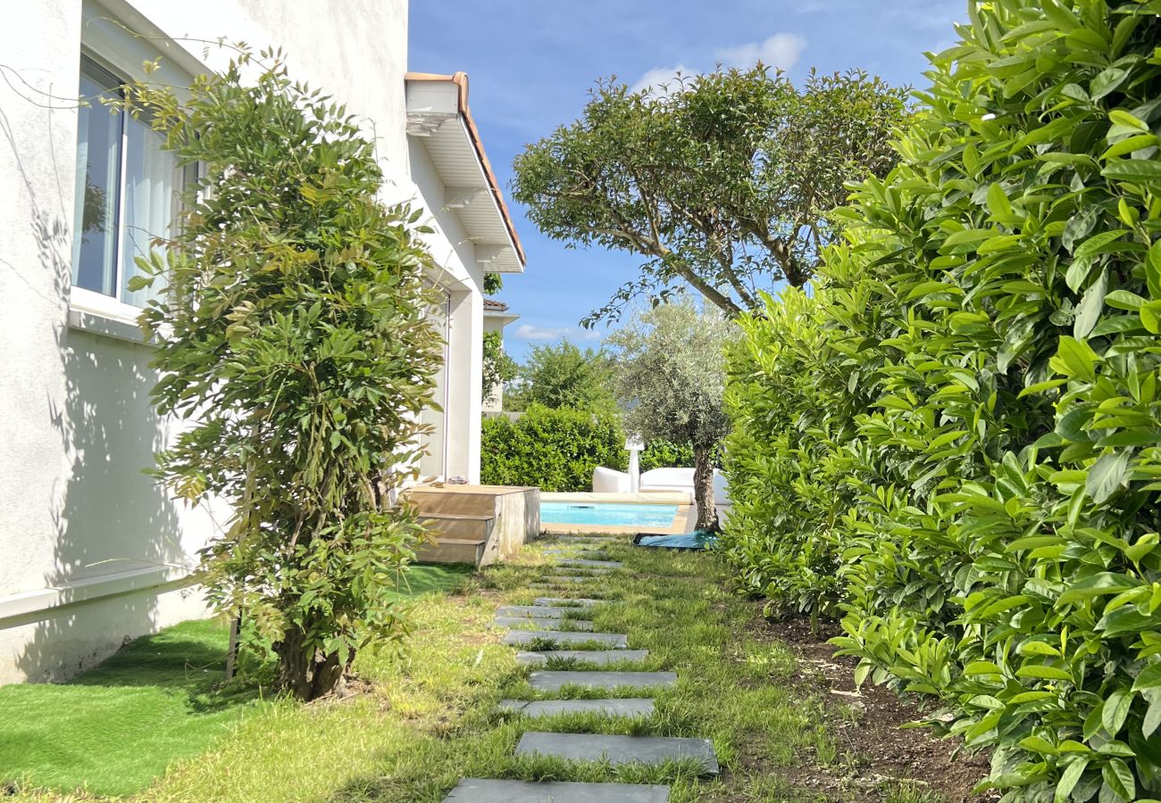 House in Tournefeuille - Le Duck : Maison Familiale avec Piscine