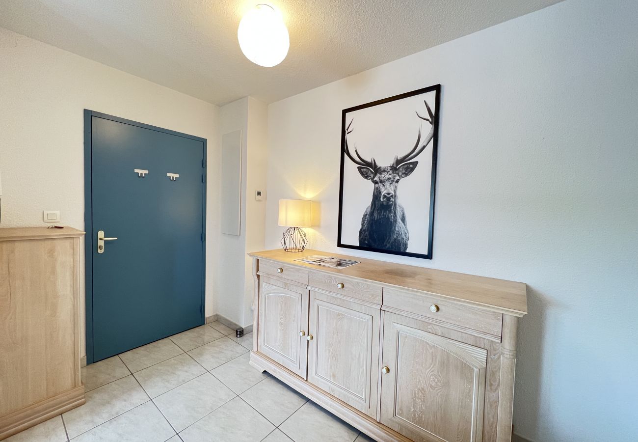 Apartment in Brax - Le Braxéen - T3 proche forêt dans un village calme