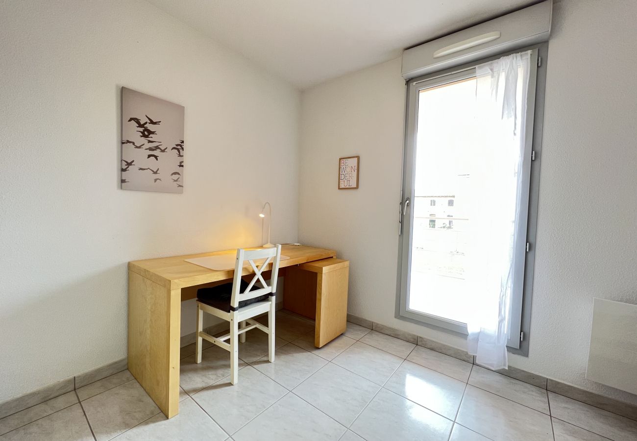 Apartment in Brax - Le Braxéen - T3 proche forêt dans un village calme