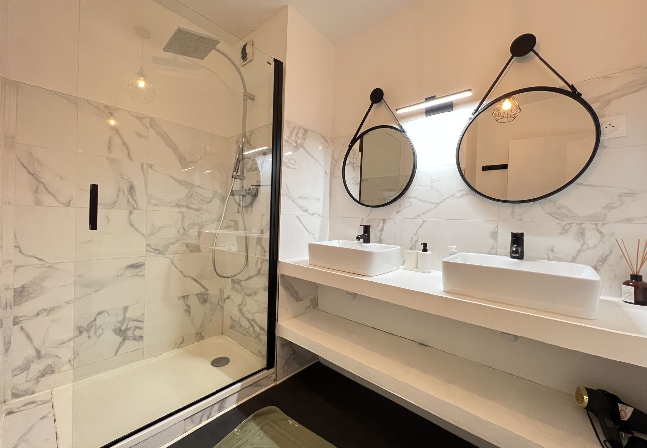Apartment in Colomiers - Le Central : superbe 3 ch proche Airbus & Gare