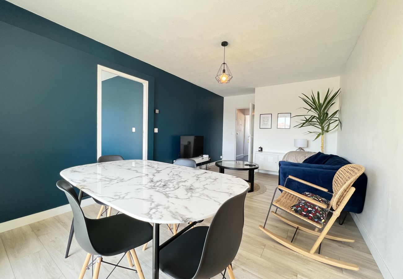 Apartment in Colomiers - Le Central : superbe 3 ch proche Airbus & Gare