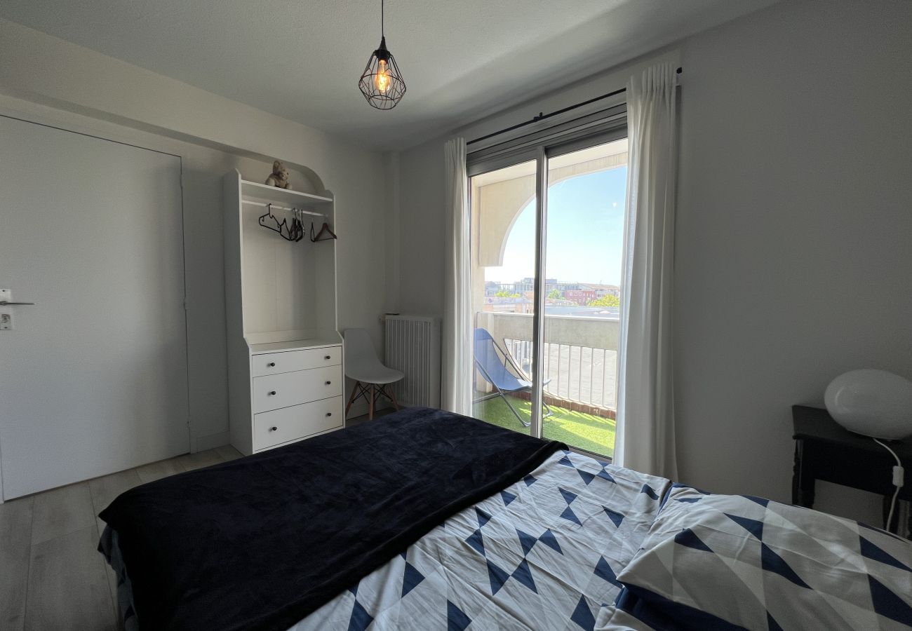 Apartment in Colomiers - Le Central : superbe 3 ch proche Airbus & Gare