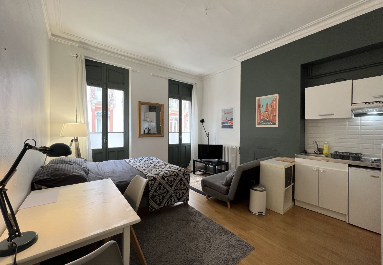 Studio in Toulouse - Le Relax - 2p - agréable & confortable /Métro/Gare