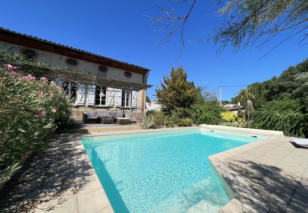 Townhouse in Tournefeuille - La Marquise – Maison Familiale - Piscine & Jardin