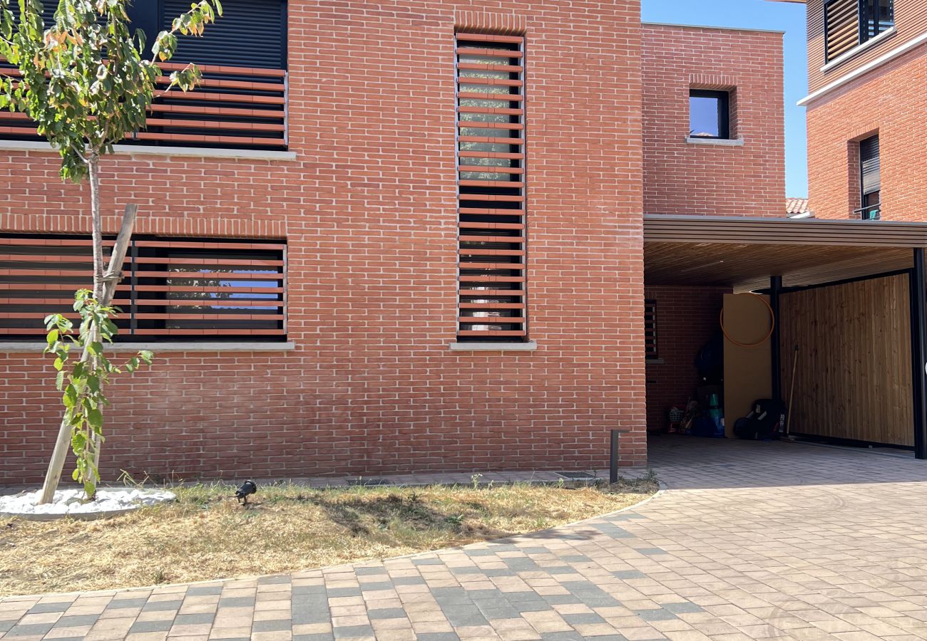 Townhouse in Toulouse - Le Cottage - 4p - spacieux /parking /centre-ville