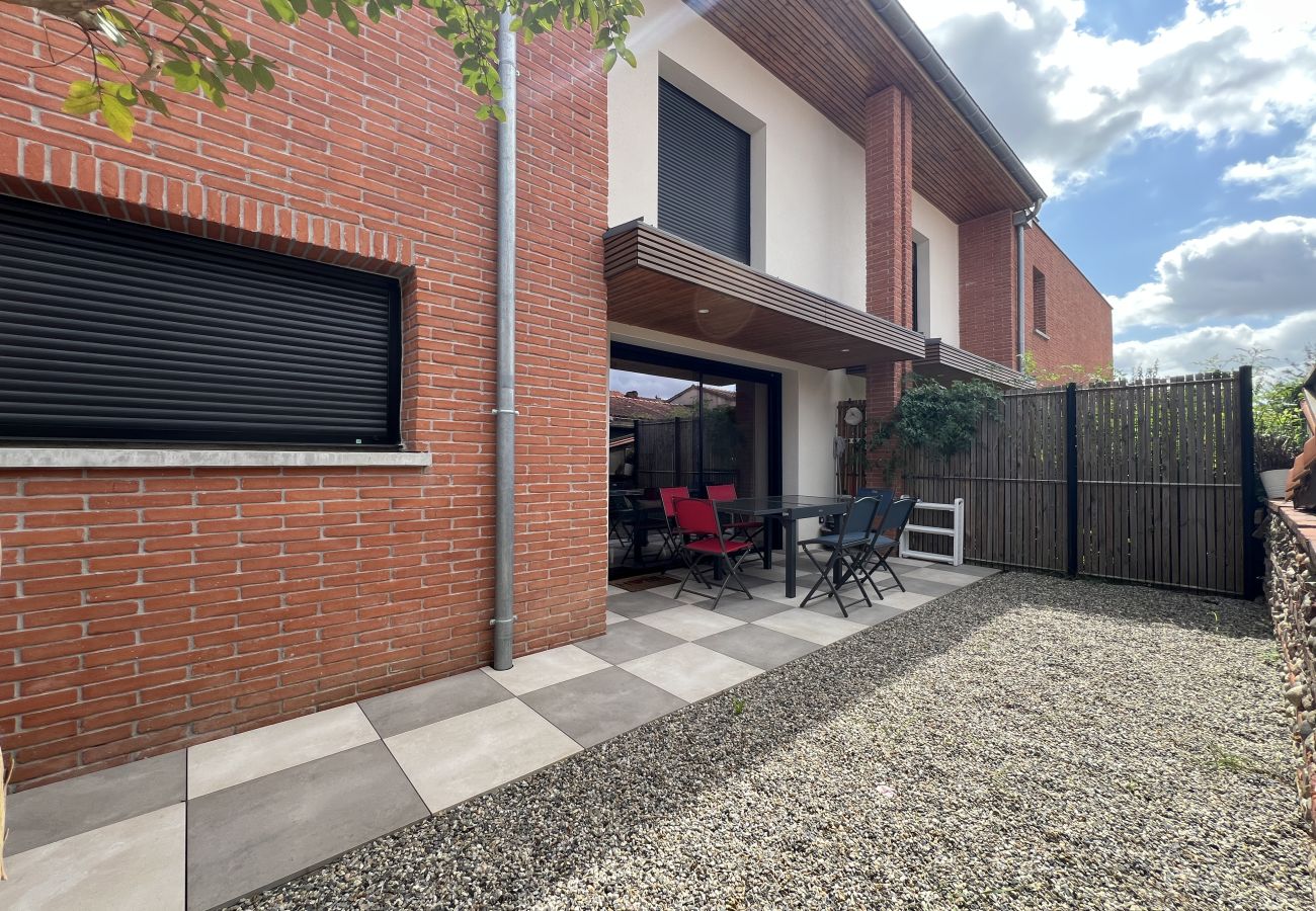 Townhouse in Toulouse - The Cottage