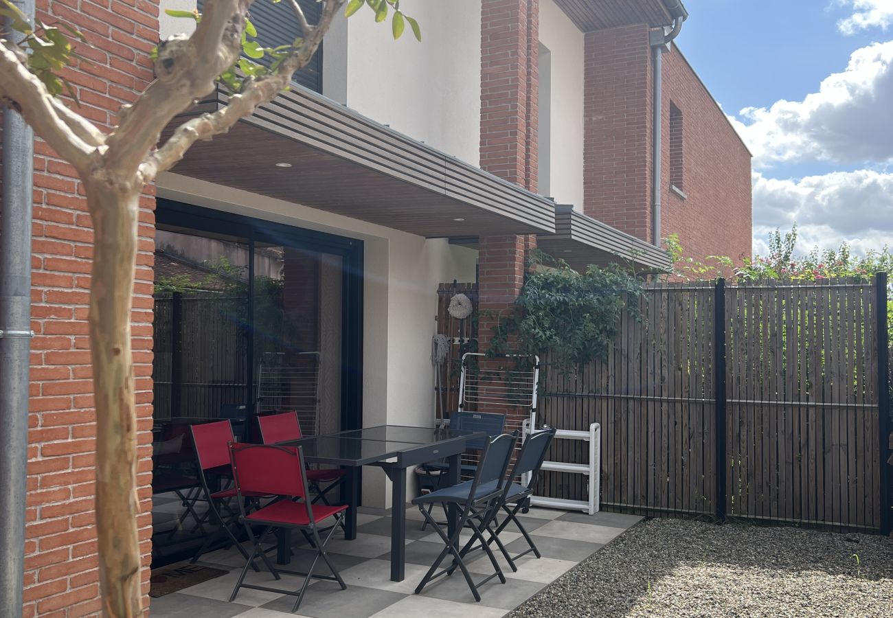 Townhouse in Toulouse - The Cottage