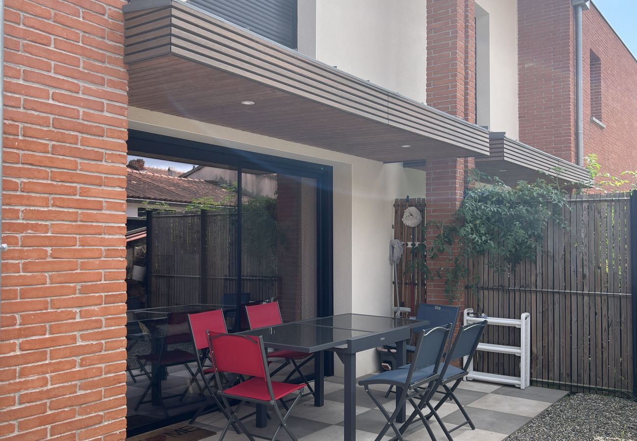 Townhouse in Toulouse - The Cottage
