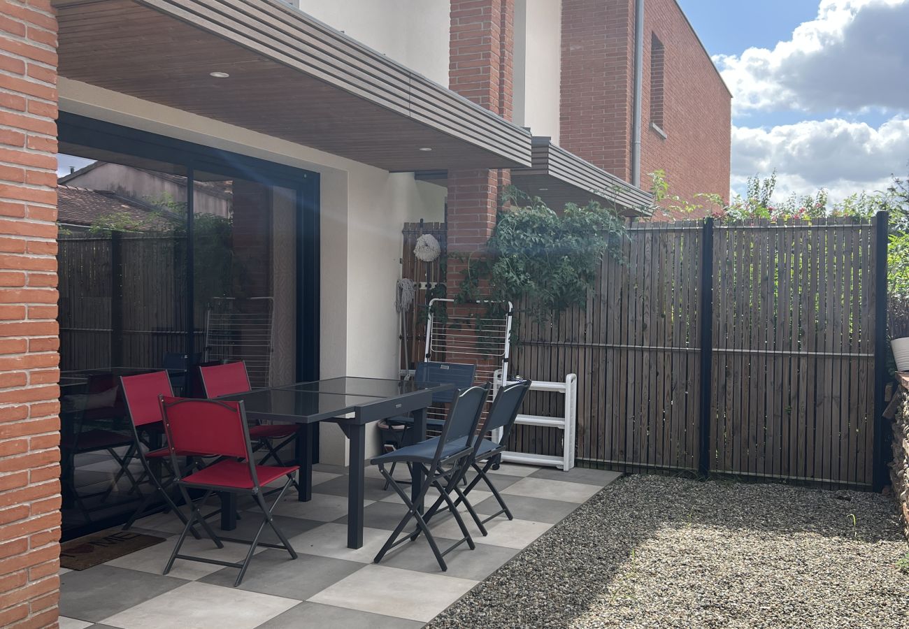 Townhouse in Toulouse - The Cottage