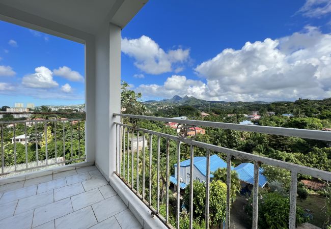 Apartment in Fort-de-France - Sunset : 6p - mountain & sea view / parking