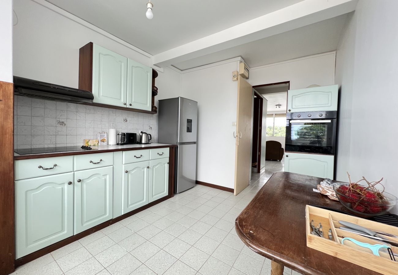 Apartment in Fort-de-France - Le Sunset : 6p - vue montagne & mer / parking