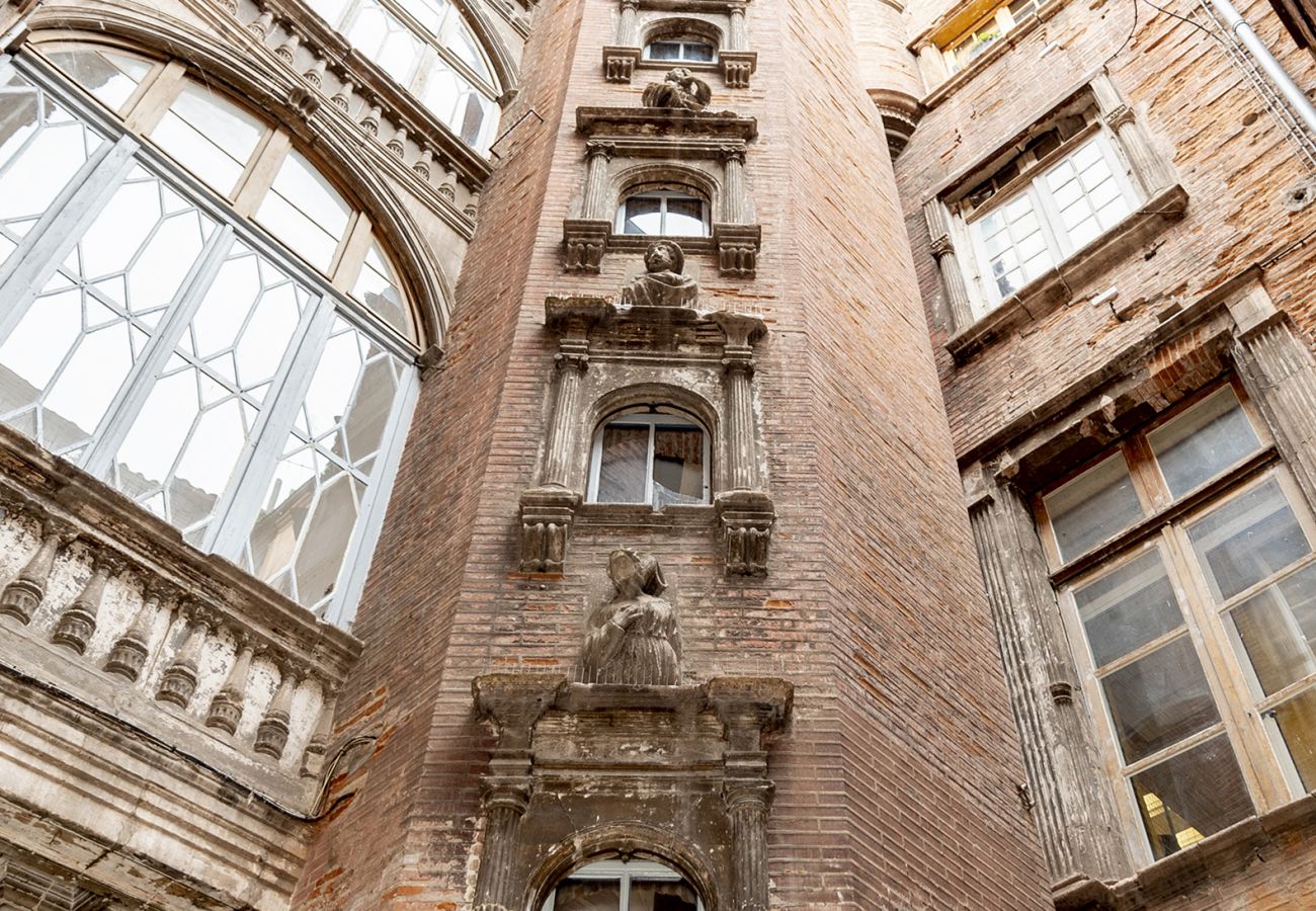 Apartment in Toulouse - Le Capitoul - Appartement d'exception Hypercentre