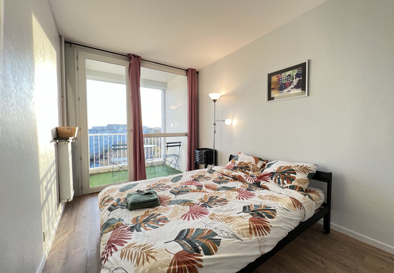 Apartment in Toulouse - L’Artiste - Lumineux - 6p - Balcon / Wifi / Métro