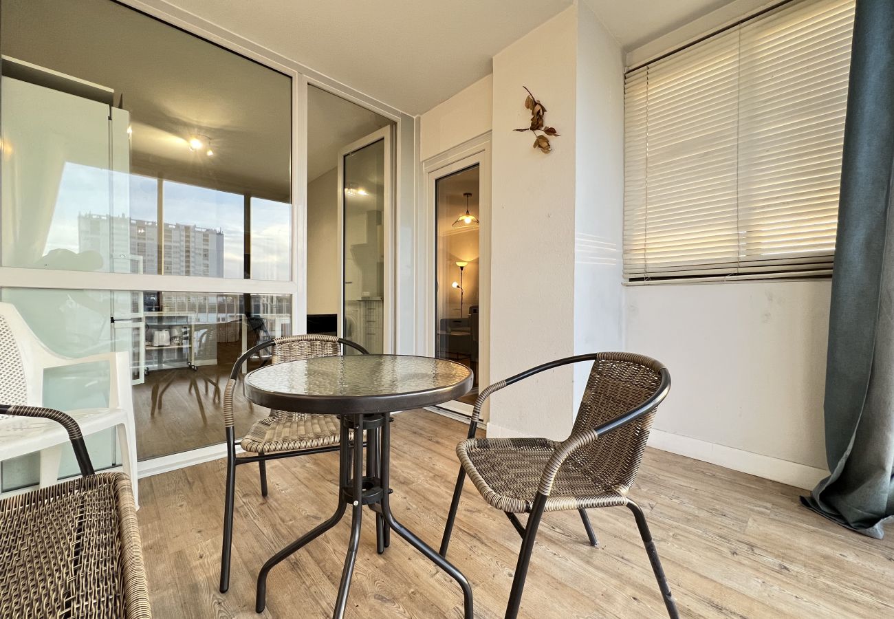 Apartment in Toulouse - L’Artiste - Lumineux - 6p - Balcon / Wifi / Métro