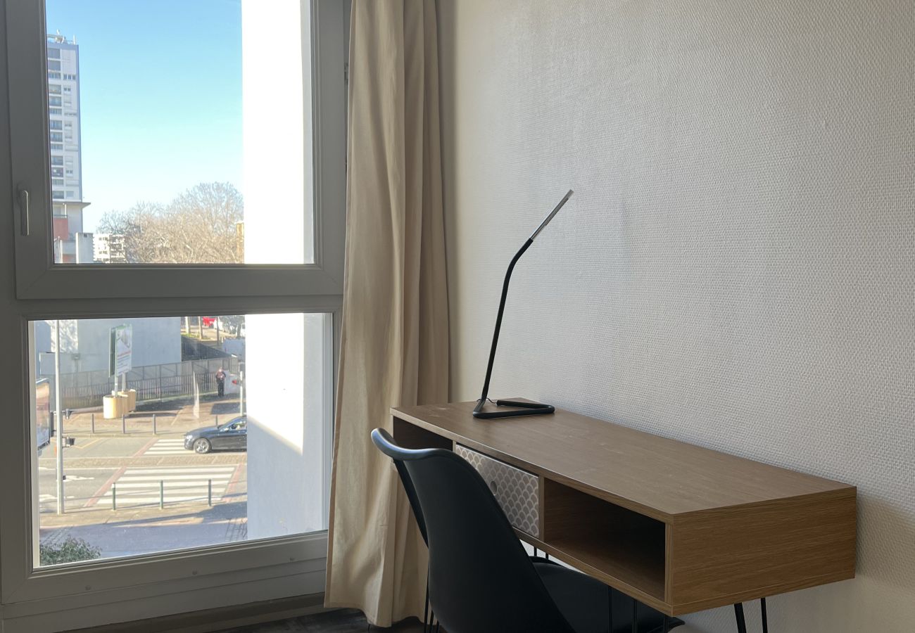 Apartment in Toulouse - Boheme - 6p - Spacieux 3ch / Balcon / Wifi / Métro