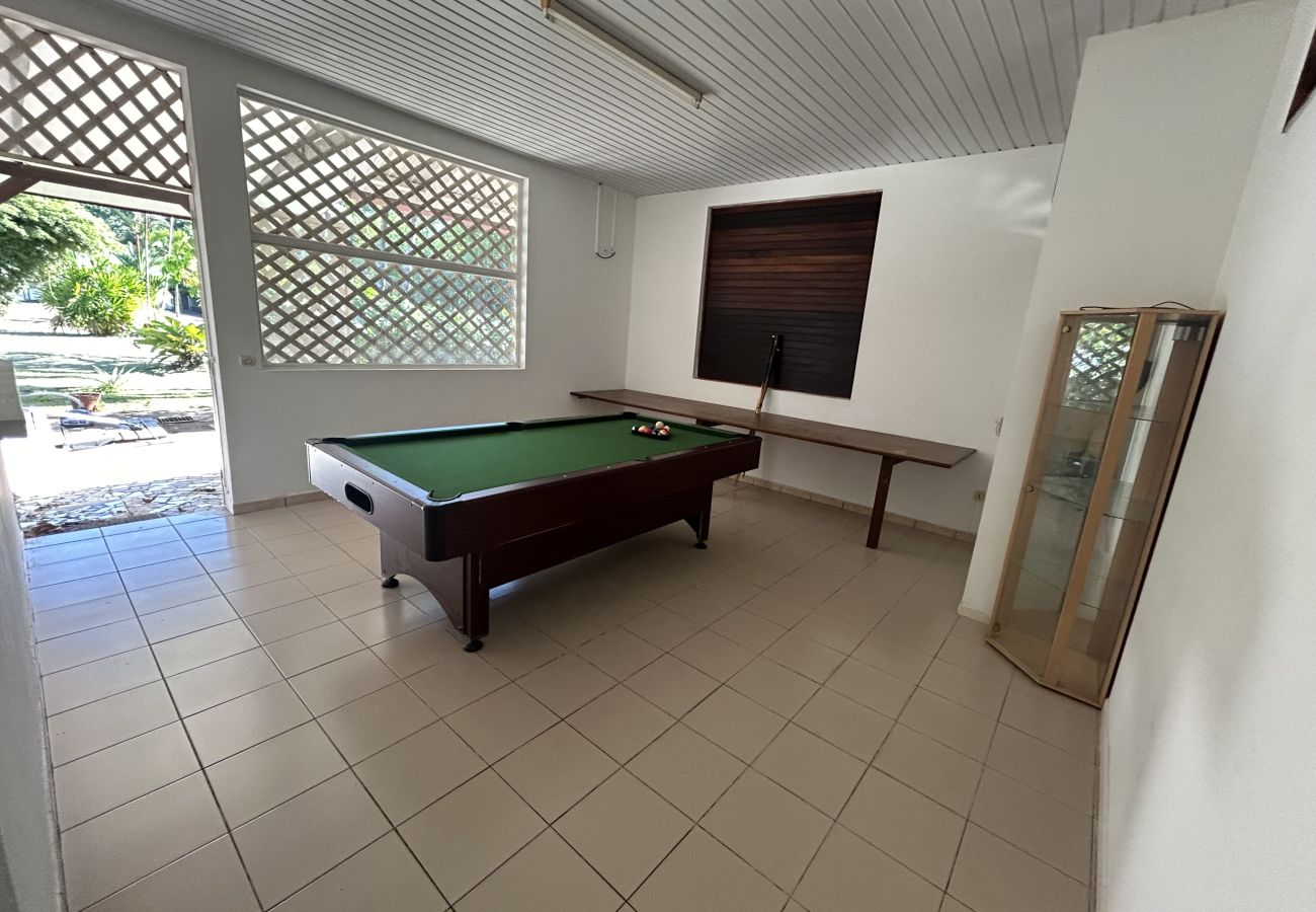 Villa in Matoury - La Villa des Palmiers Bleus - Piscine & Jardin