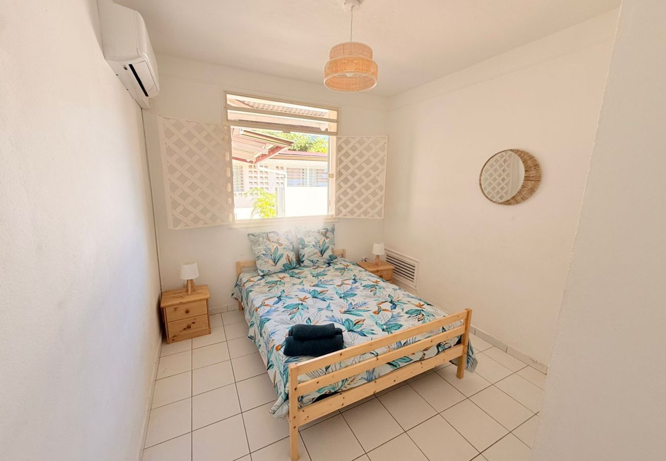 Villa in Matoury - La Villa des Palmiers Bleus - Piscine & Jardin