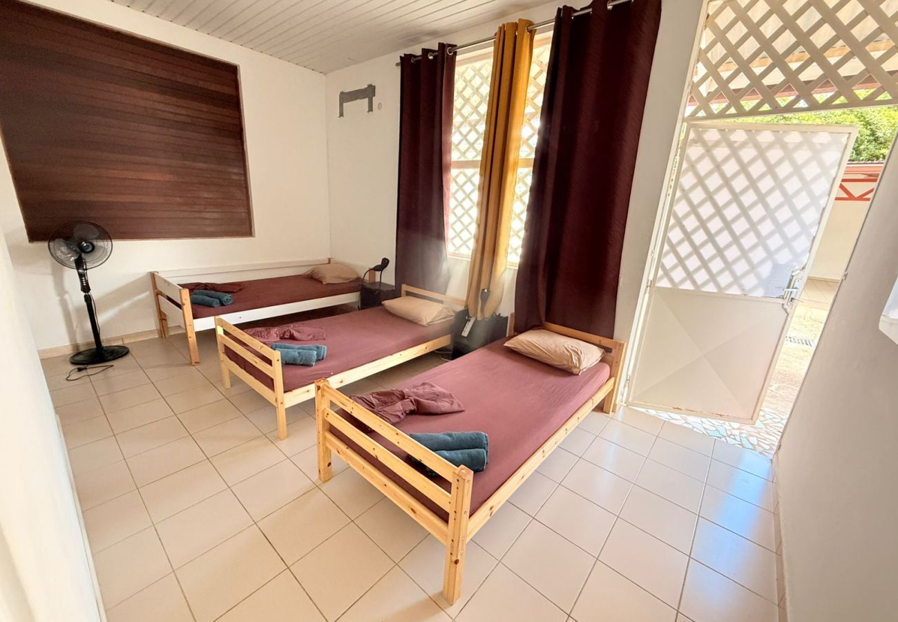 Villa in Matoury - La Villa des Palmiers Bleus - Piscine & Jardin