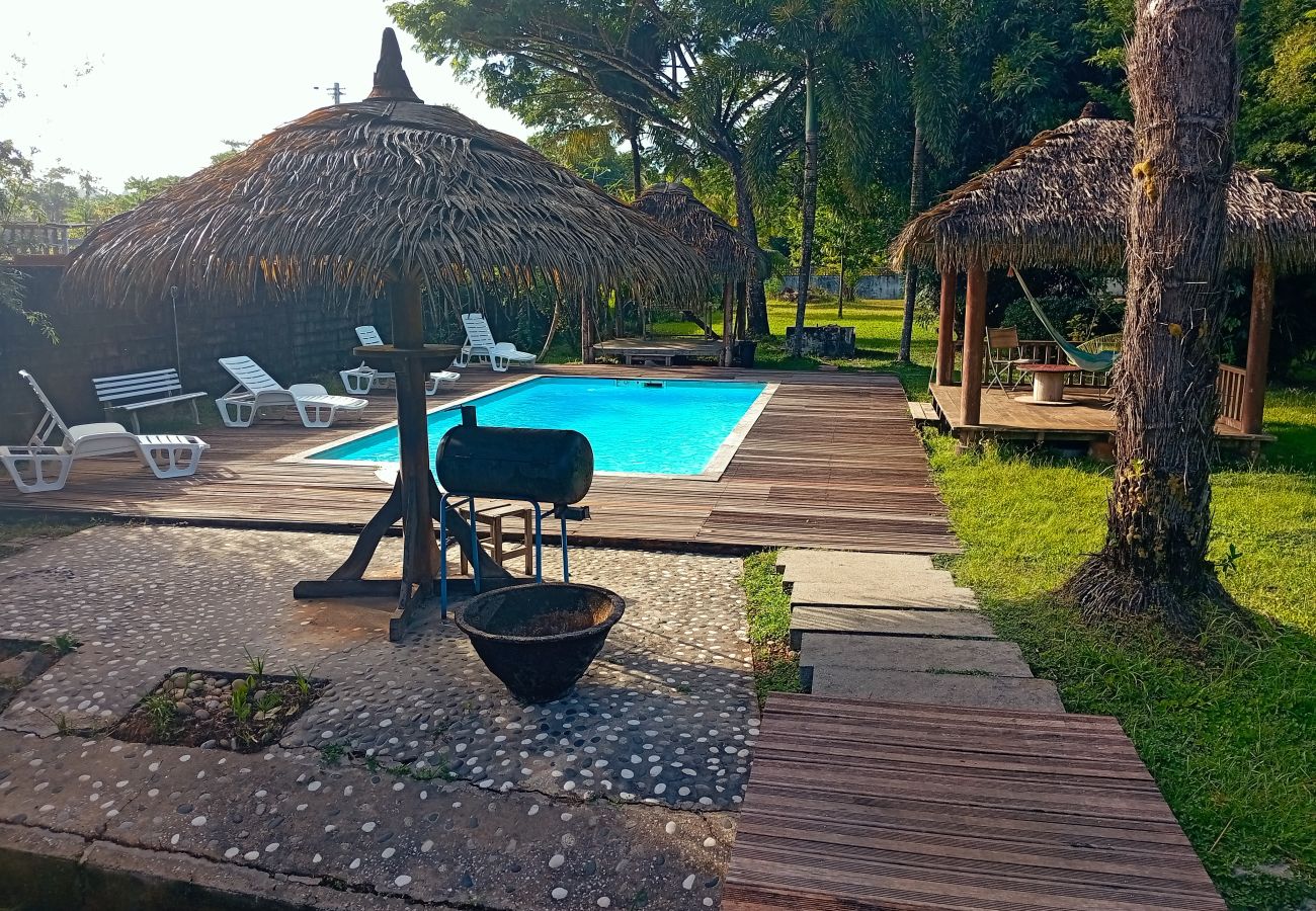 Villa in Matoury - La Villa des Palmiers Bleus - Piscine & Jardin