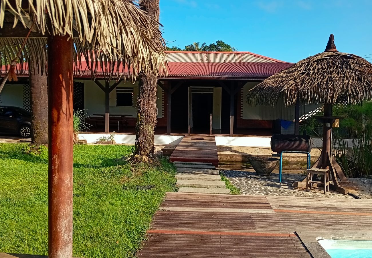 Villa in Matoury - La Villa des Palmiers Bleus - Piscine & Jardin
