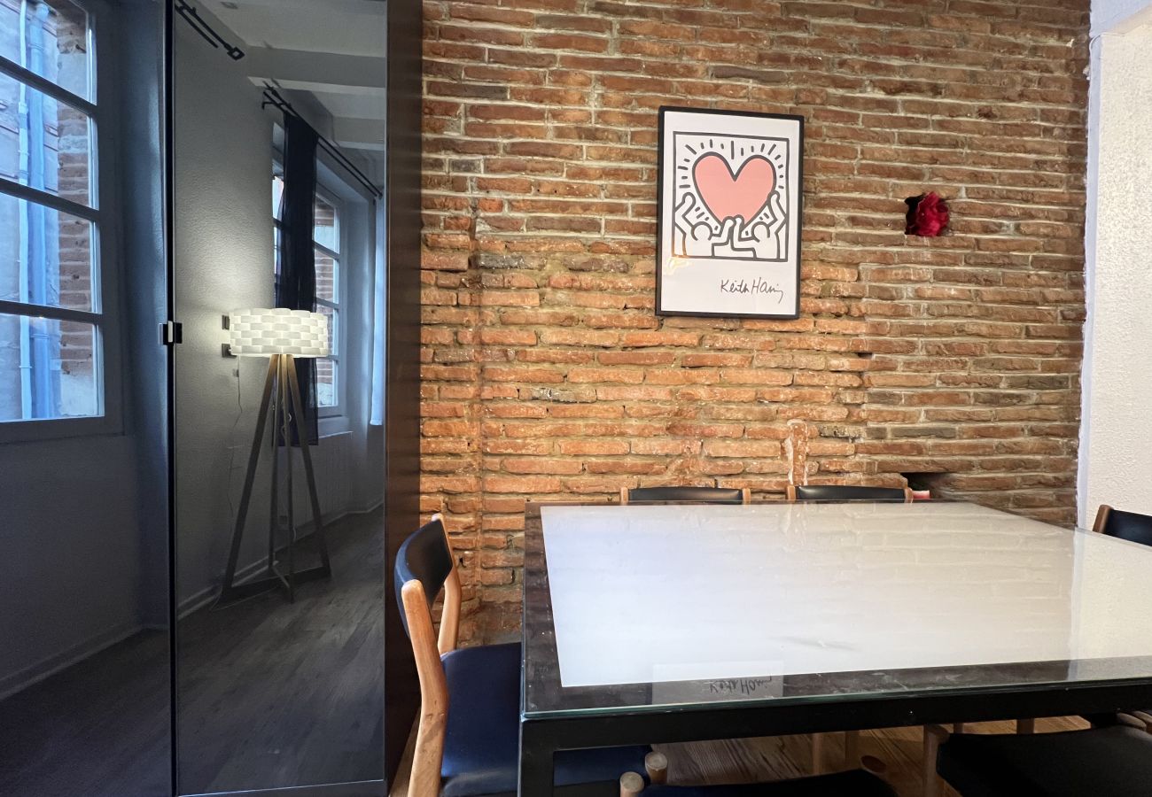 Apartment in Toulouse - Le Vogue -6p- Le charme Toulousain en Hypercentre